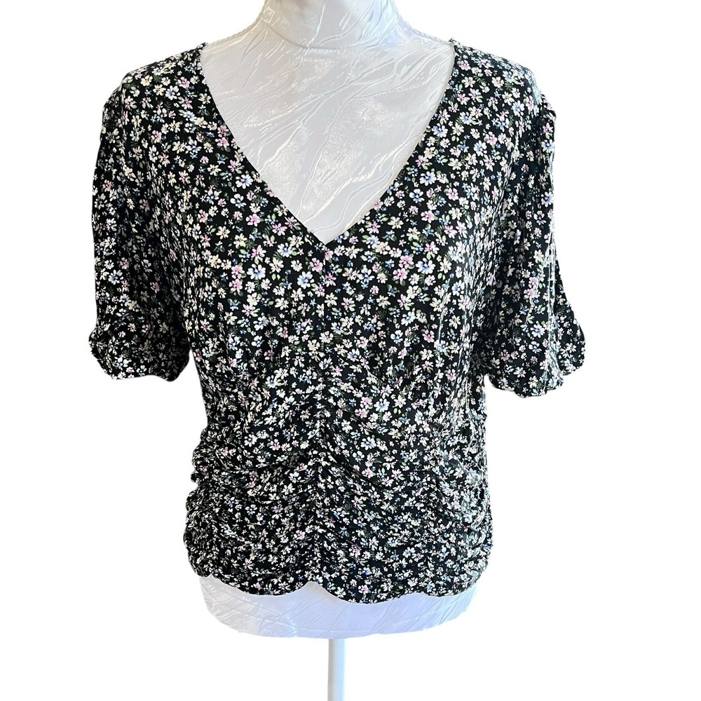 A Byer Sz L Y2K Babydoll Smocked Ruched Ditzy Floral Blouse Slimming Lightweight